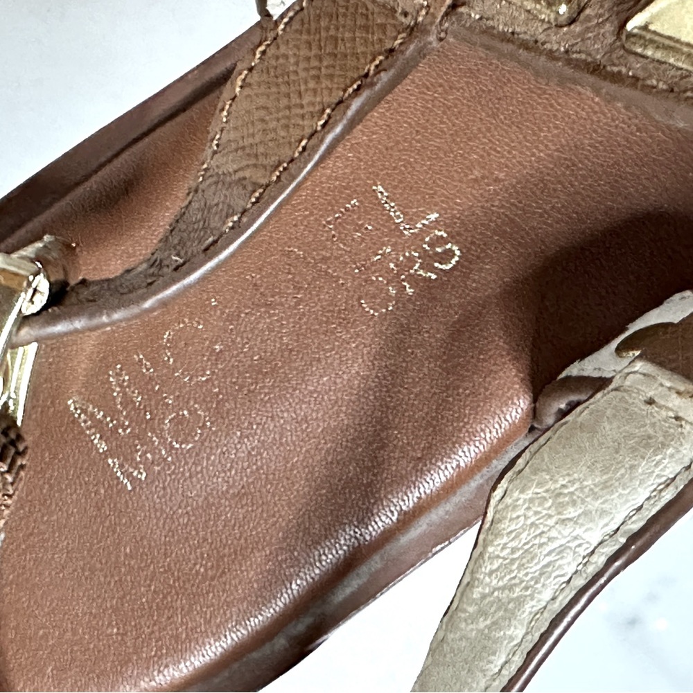 MICHAEL Michael Kors Brown Leather Sandal Gold Studded 5.5 Flat Thong - Picture 8 of 12